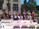 A high-resolution picture of the Aztec dancers, "Casa de la Cultura
Quetzalcoatl," who were performing when I arrived.
