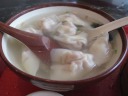 Boring wontons in a boring broth.  Inexplicably, Di Yin thought they were 
excellent. Incidentally, this restaurant started as a wonton shop.
